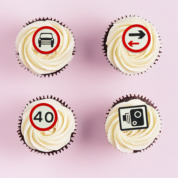 4 road sign cupcakes